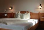 Location vacances Faistenau - Schmiedbauernhof-4