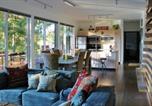 Location vacances Chilliwack - Silver Lake Cabin #83 - Lakeside - Hot Tub - Wi-Fi-3