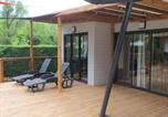 Location vacances Dauphin - Chalet spacieux à Saint-Maime avec terrasse - Api-1-52-508-2