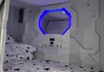 Hôtel Velika Plana - Belgrade Airport Space Capsule Beds-1