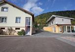Location vacances Le Ménil - Gîte familial aux Vosges avec jeux pour enfants, à proximité de la nature et activités sportives - Fr-1-589-111-4