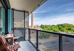 Location vacances Göd - Brand New Studio with balcony-2
