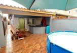 Location vacances São Sebastião - Casa com área gourmet e piscina em Caraguatatuba-4