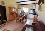Location vacances Serriera - Familiale tranquille-1
