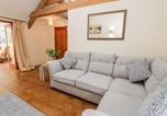 Location vacances Llanfihangel Ysgeifiog - Ty Taid-4