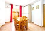 Location vacances Lepe - Inviting house in Lepe with shared pool.-3