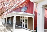 Location vacances Hoquiam - Sea Stars & Stripes Beach Cottage-2