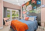 Hôtel Crestwood - One Bedroom Cottage with Shared Pool-2