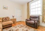 Location vacances  Gare de Redditch - The Shires at Bickerscourt-4