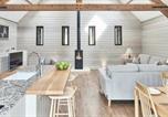 Location vacances Newbrough - The Hayloft-1