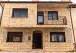 Location vacances Bains Arabes - Casa cuento de domingo-1