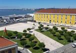 Location vacances  Lisbonne - Alfama Apartment with river view-4