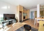 Location vacances Adelaide - Chic Apartment in Heart of Adelaide-1