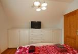 Location vacances Weissensee - Landhaus Mit Sauna Kleblach-2