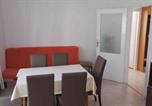 Location vacances Primošten - Apartment in Primosten - Sibenik Riviera 35152-3