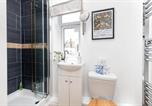 Location vacances Keynsham - Large 5bed Town House-Sleeps 9-By Fabaccommodation-2