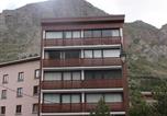 Location vacances Val-d'Isère - Appartement au centre, près des pistes, avec Wifi, jusqu'à 6 personnes - Fr-1-519-11-3