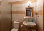 Hôtel Λευκιμμαιοι - Marea Blue Seaview Apartments of Santa Barbara-3