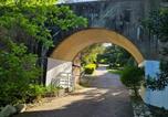 Location vacances Knysna - The Riverdeck Accommodation and Backpackers-4