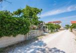 Location vacances Zadarska - Apartments Bilic-1