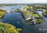 Location vacances South Cerney - Waters Edge 04, Waterside Lodge P-3