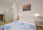 Location vacances Santa Flavia - Cozy Apartment In Santelia With Wifi-3