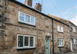 Location vacances Guisborough - Inglenook Cottage-1