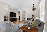 Location vacances Lake George - Beautifully Restored Home Right in Downtown-1