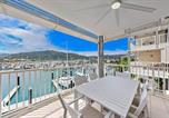 Location vacances Airlie Beach - Marina Living with views and more-1