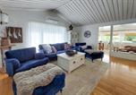 Location vacances Varberg - 4 Bedroom Amazing Home In Haverdal-3