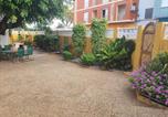 Location vacances Dénia - Precioso chalet con gran algarrobo y piscina privada-3