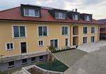 Hôtel Ansfelden - Das Bründl - Frühstückspension und Camping-1