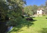 Location vacances Jumilhac-le-Grand - Demeure Xixᵉ avec rivière en Dordogne, piscine et wifi - Fr-1-839-11-1
