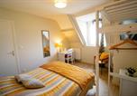 Hôtel Colombiers-sur-Seulles - La Villa Port Winston - Face Mer Chambres & Studios-2