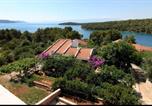 Location vacances Jelsa - Apartments Emily-1