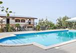 Location vacances Troina - Lovely Home In Caronia-2