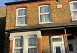 Location vacances Hounslow - New! Sleek & Spacious 4br with Parking-2