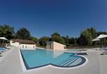 Camping avec Site nature Castelnaud La Chapelle - Camping Les Deux Vallées-2