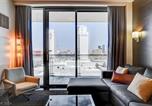 Location vacances Pahrump - Stunning Escape Top Floor Strip-View Studio 31316-1