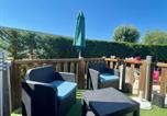 Location vacances Les Mathes - Spacious Mobil Home 42m2 - 3bed-2bath-Clim Siblu Les Charmettes-3