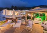Hôtel Capri - B&B Villa Cristina-1