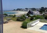 Location vacances Trélévern - Studio vue mer et piscine-1