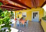 Location vacances Vransko - Apartment 566-4 for 5 Pers in Drage-1