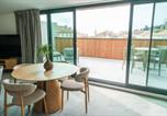 Location vacances Sète - Les Suites du Parc - Appartement d'exception au dernier étage avec une grande terrasse vue mer de 2 chambres face au parc Simone Veil à 2 minutes des halles-1