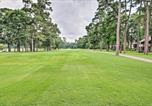 Location vacances College Station - Golf, Swim and Dine! Condo with Lake Conroe Access-3