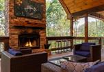Location vacances Blue Ridge - New Build Toccoa River Mist Riverfront Property w Hot Tub Firepit More-1