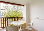 Location vacances Urrugne - Studio moderne avec piscine et parking, proche corniche basque - Fr-1-2-303-1