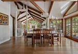 Location vacances Calistoga - 10 Acre Estate with Views Teahouse and Pickleball Court-4