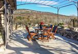 Location vacances Viens - Amazing Home In St Martin De Castillon-3