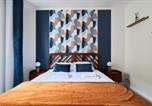 Location vacances Champagne-Ardenne - Mm Suites Town House Terrasse-1
